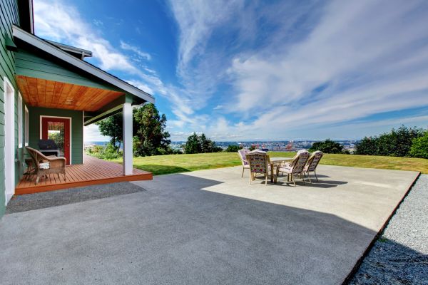 Backyard Paving in Renton